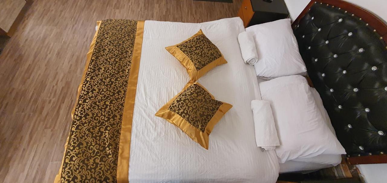Crystal Hotel فندق كريستال Ναμπλούς Εξωτερικό φωτογραφία