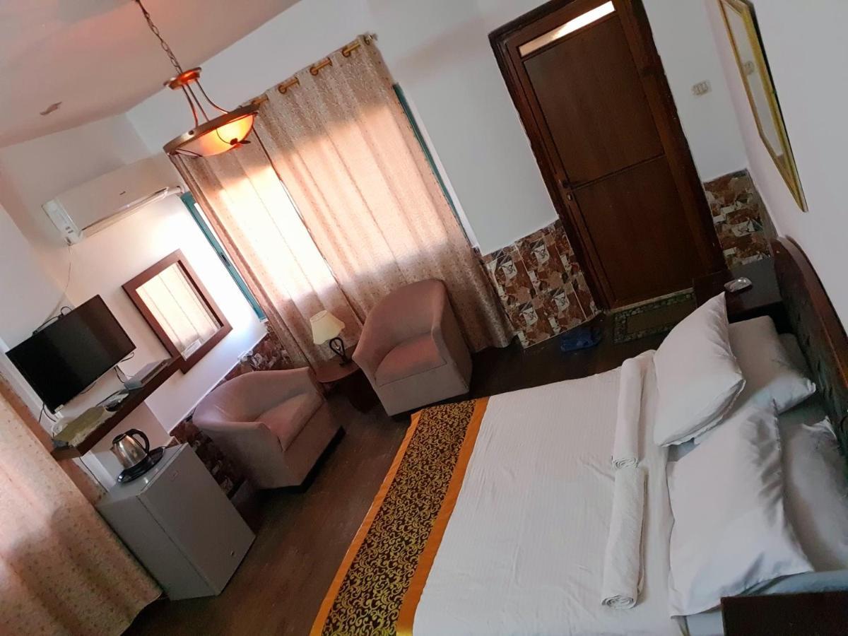 Crystal Hotel فندق كريستال Ναμπλούς Εξωτερικό φωτογραφία