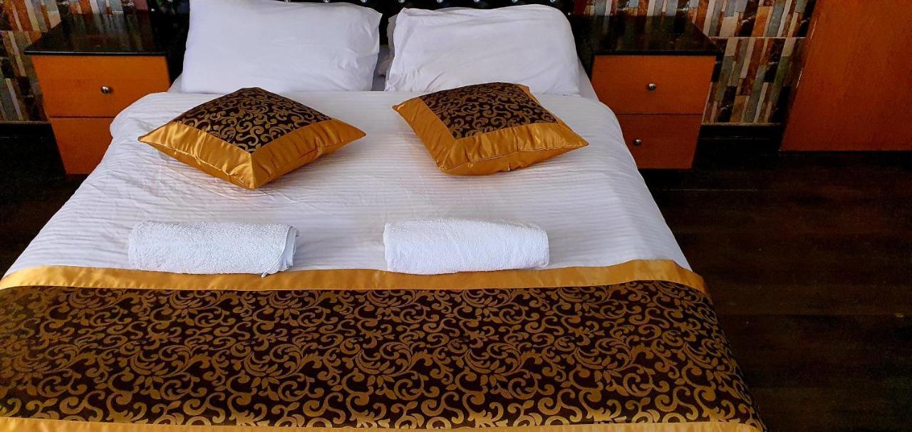 Crystal Hotel فندق كريستال Ναμπλούς Εξωτερικό φωτογραφία